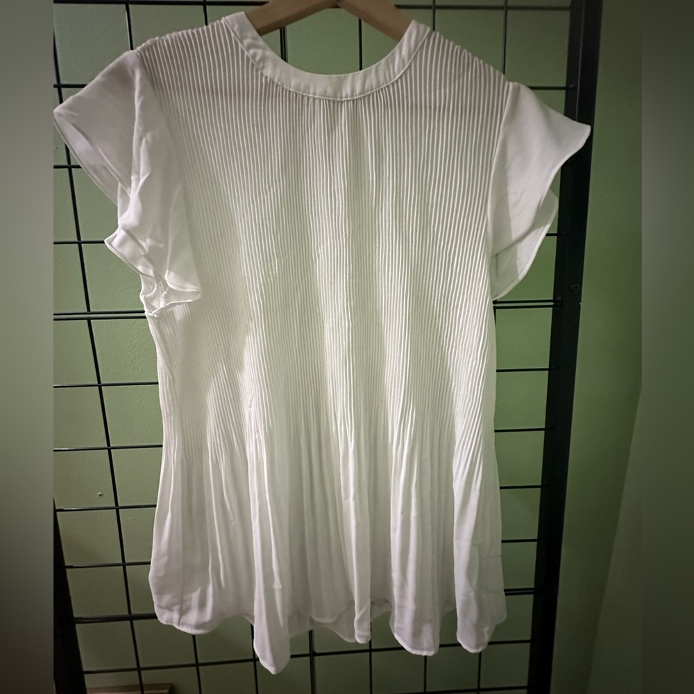 🌟Adrianna Papell🌟 Elegant White Pleated Women's Top